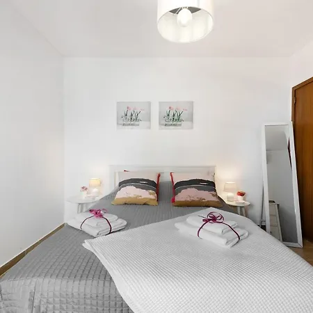 Casa Farol * Портиман